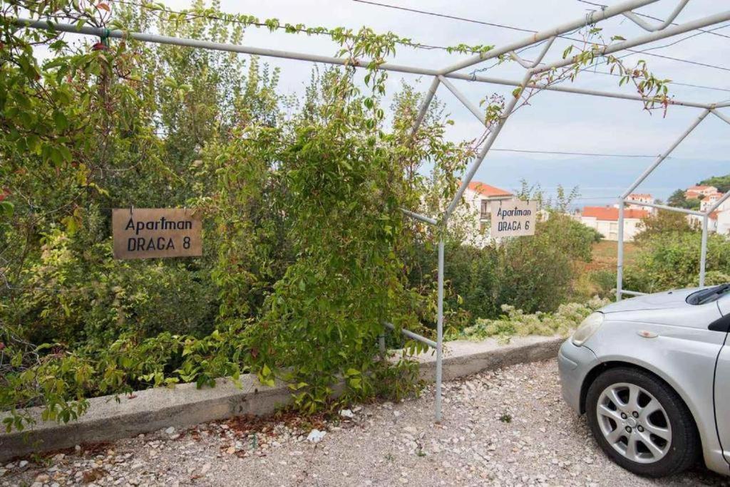 Greta Apartment Vrbnik Ngoại thất bức ảnh